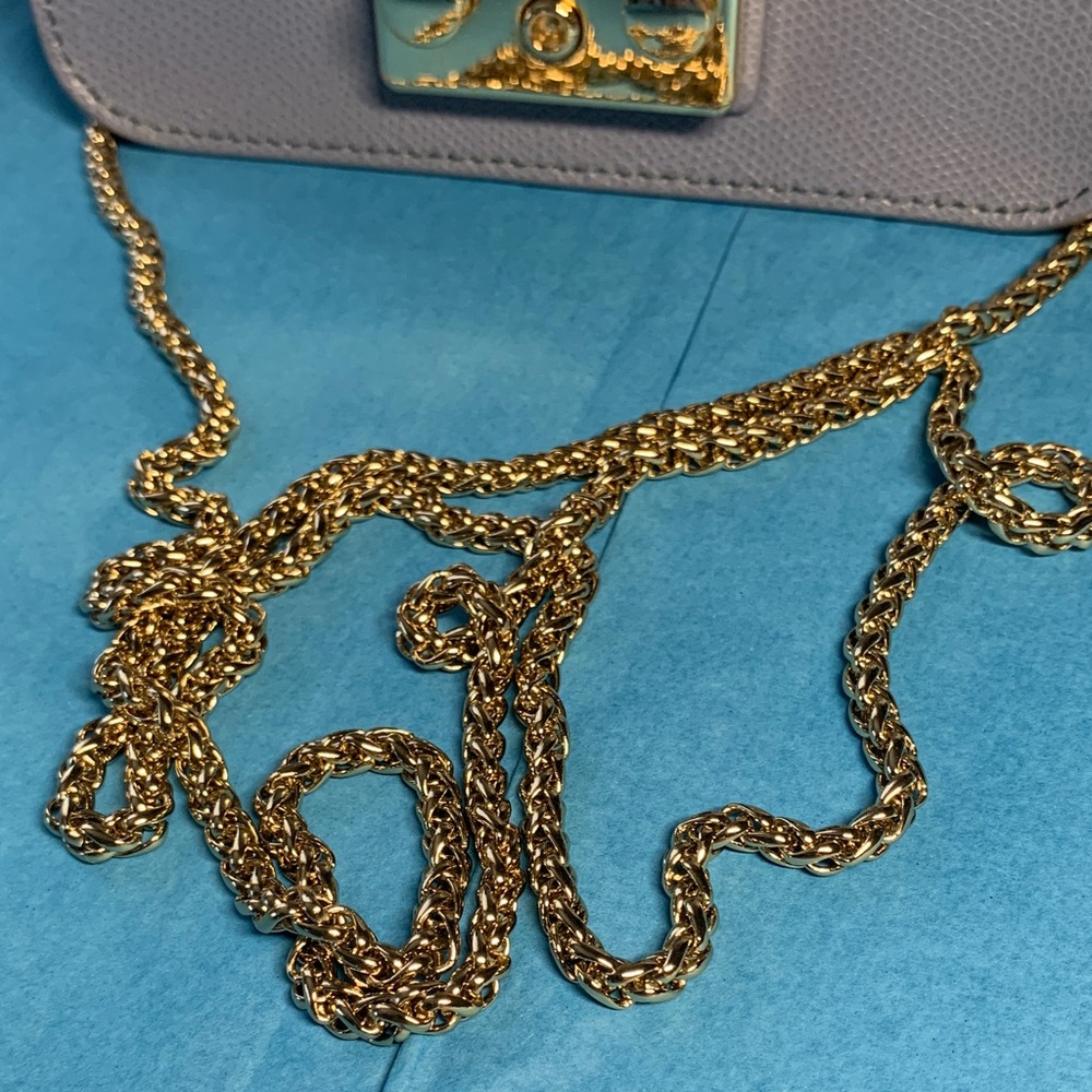 Pre Owned Authentic Furla Lavender Mini Crossbody Bag with Chain Strap - Picture 17 of 17